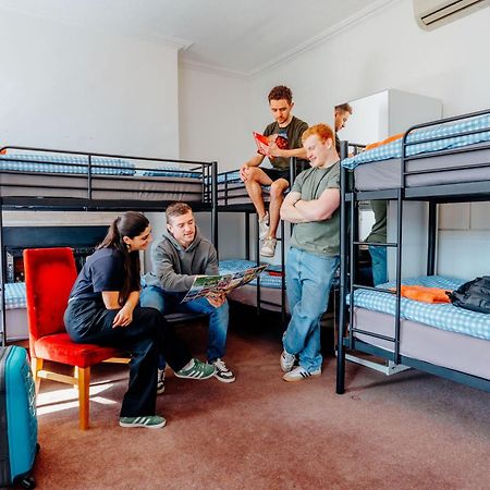 Eden Quay Guesthouse Private Rooms Дъблин Екстериор снимка