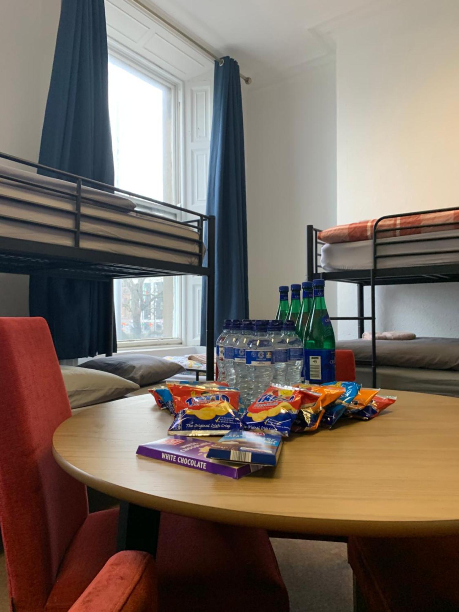 Eden Quay Guesthouse Private Rooms Дъблин Екстериор снимка