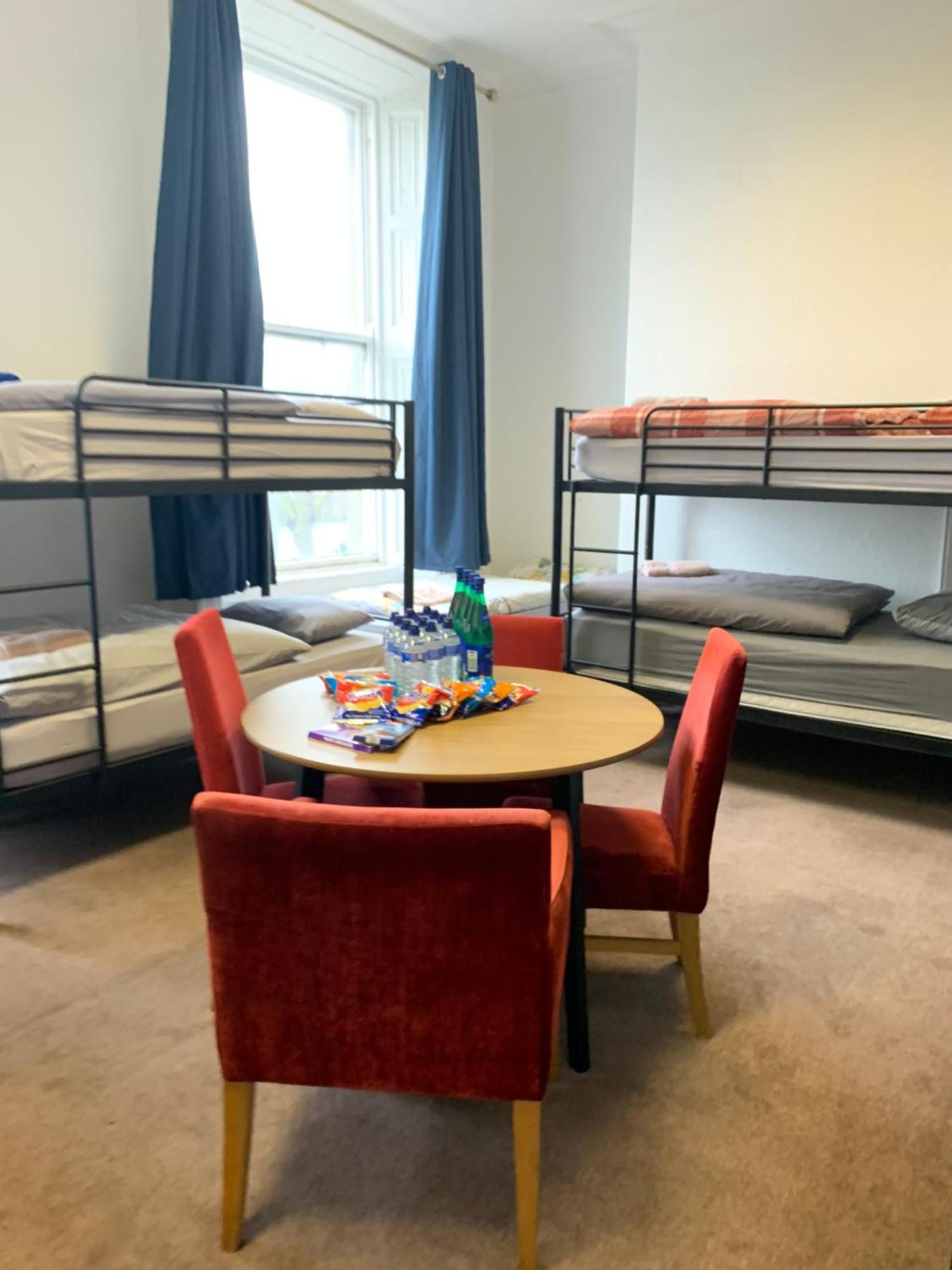 Eden Quay Guesthouse Private Rooms Дъблин Екстериор снимка