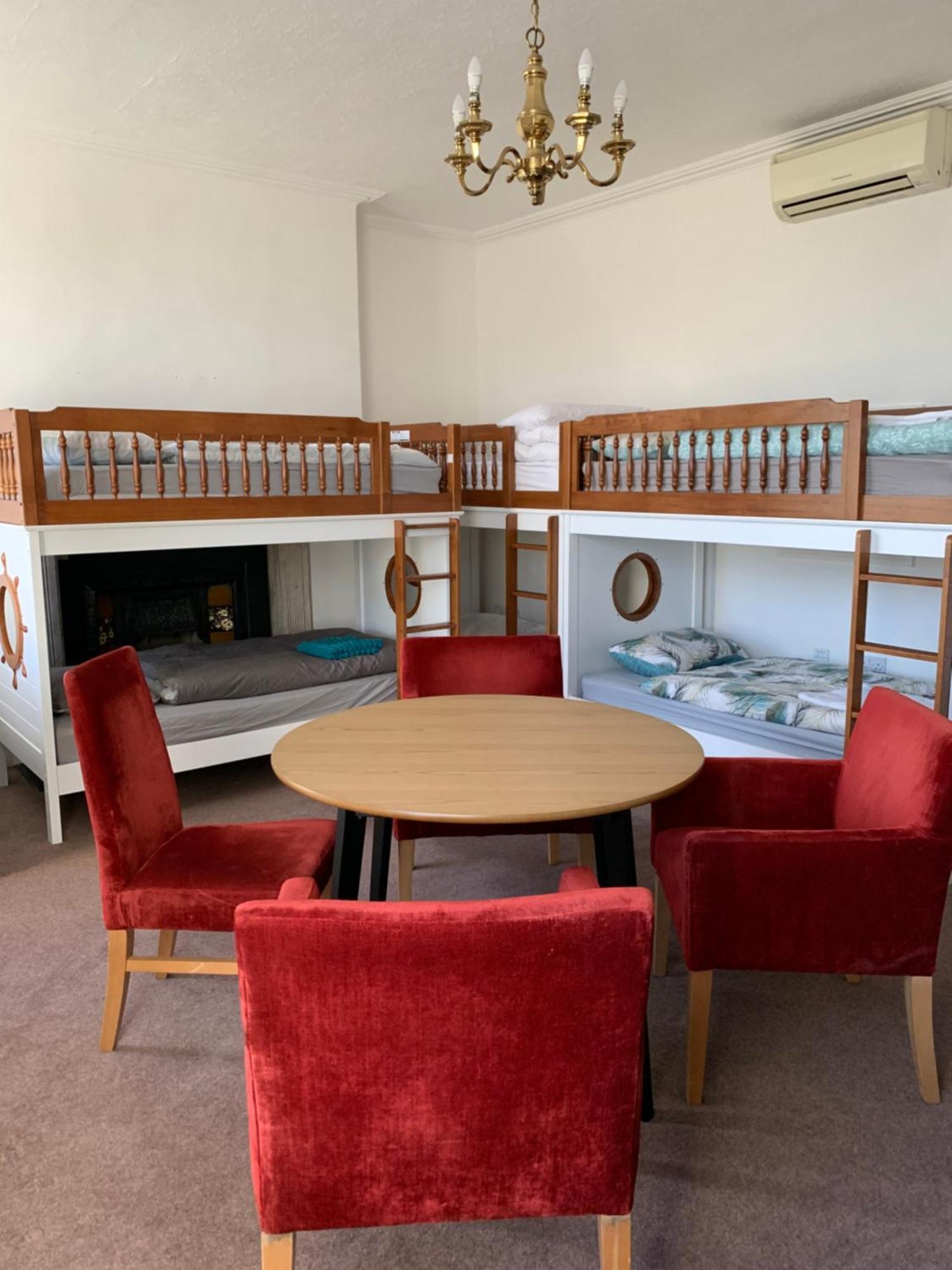 Eden Quay Guesthouse Private Rooms Дъблин Екстериор снимка
