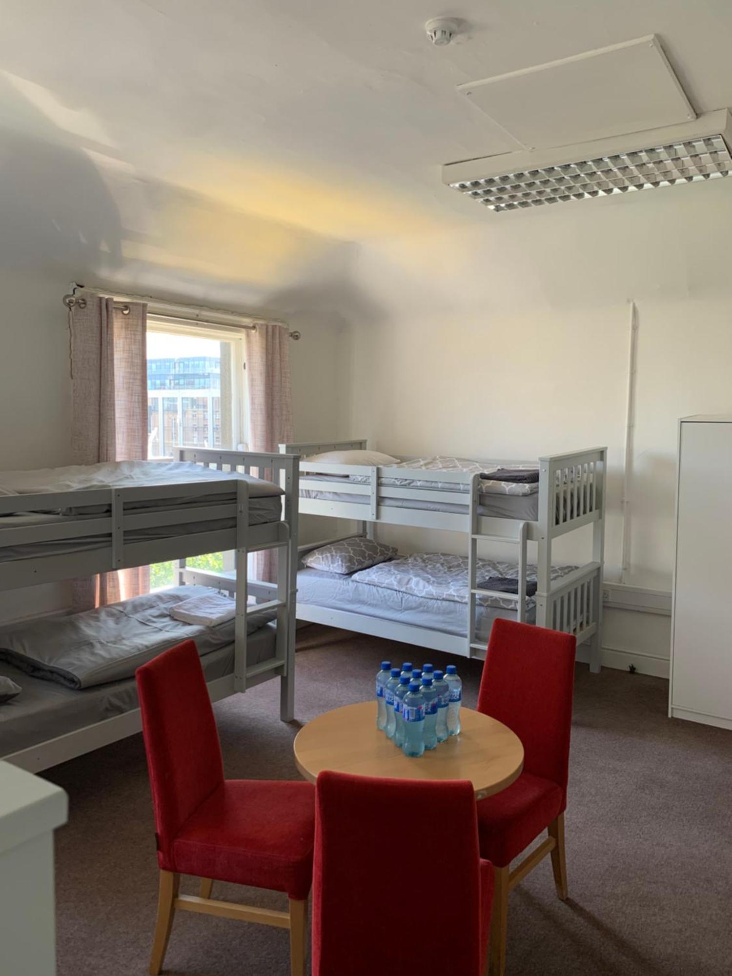 Eden Quay Guesthouse Private Rooms Дъблин Екстериор снимка