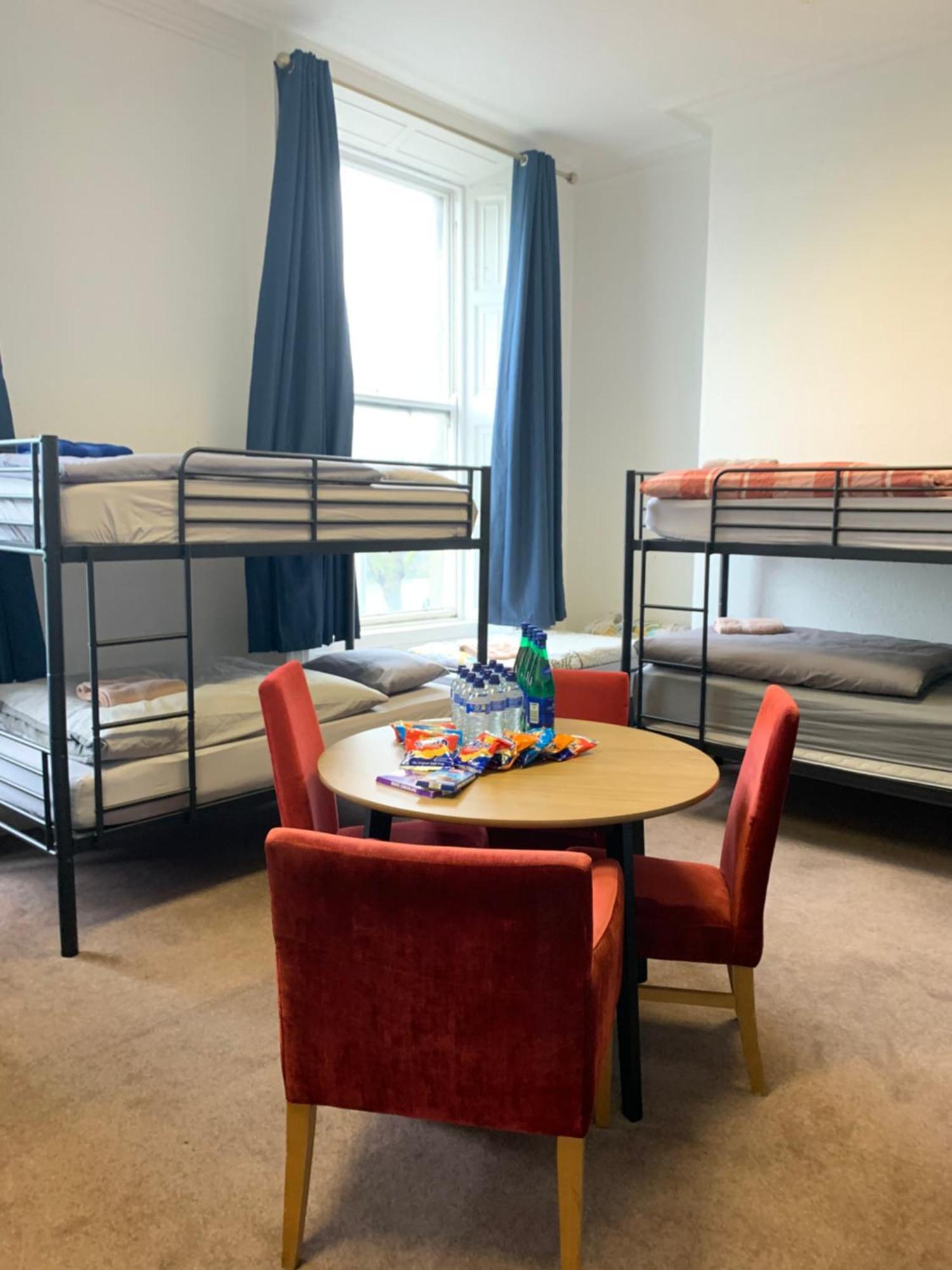 Eden Quay Guesthouse Private Rooms Дъблин Екстериор снимка
